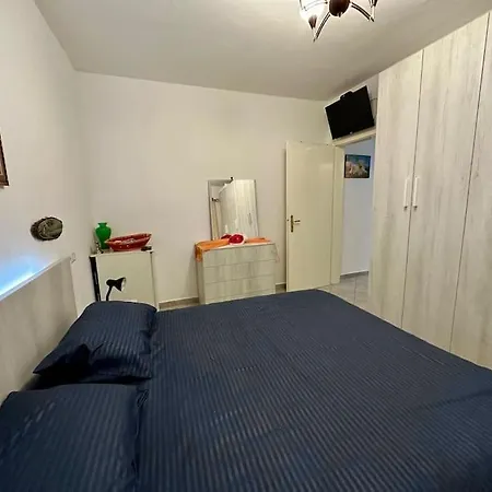 Cozy Near The Sea! Apartment