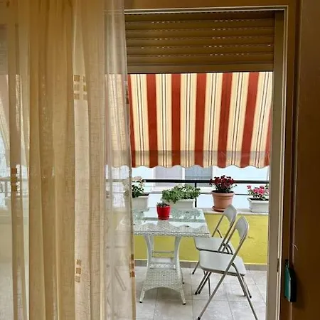 Apartment Cozy Near The Sea!
